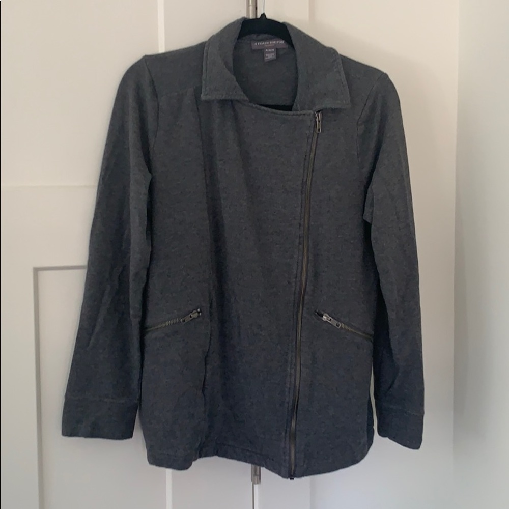 Fleece Maternity Jacket - Picture 4 of 8